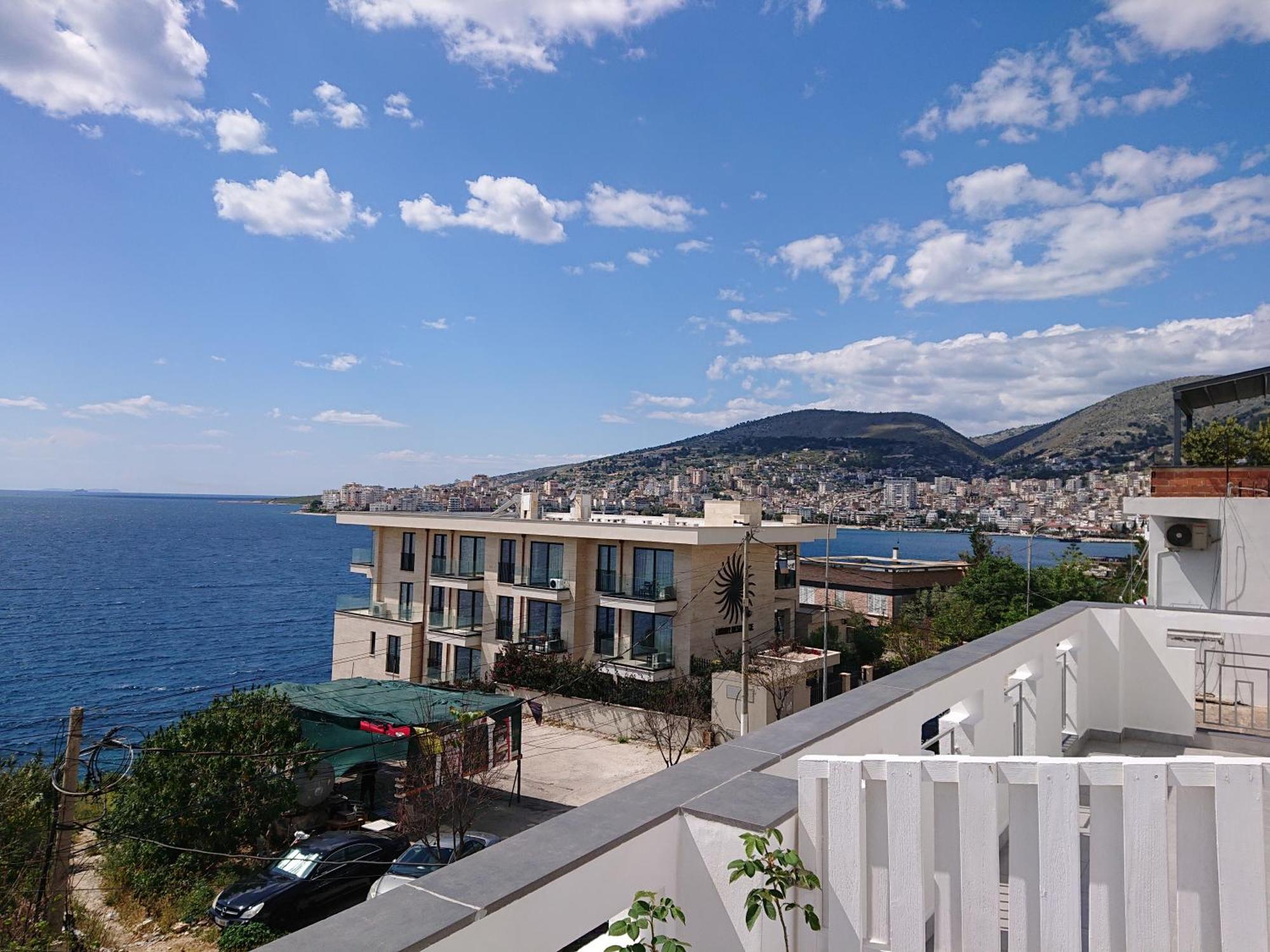Villa Kostian Sarandë Esterno foto