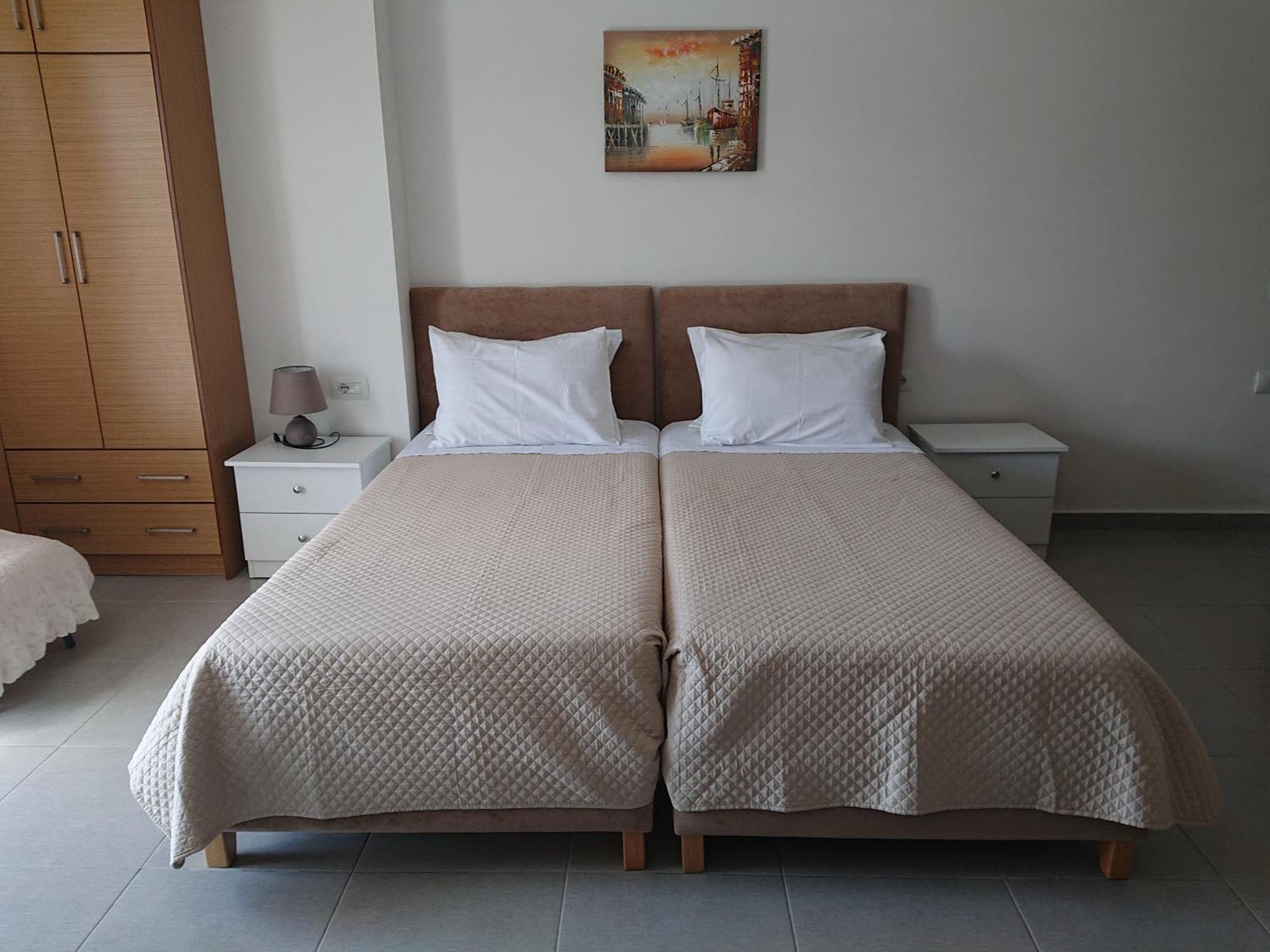 Villa Kostian Sarandë Esterno foto